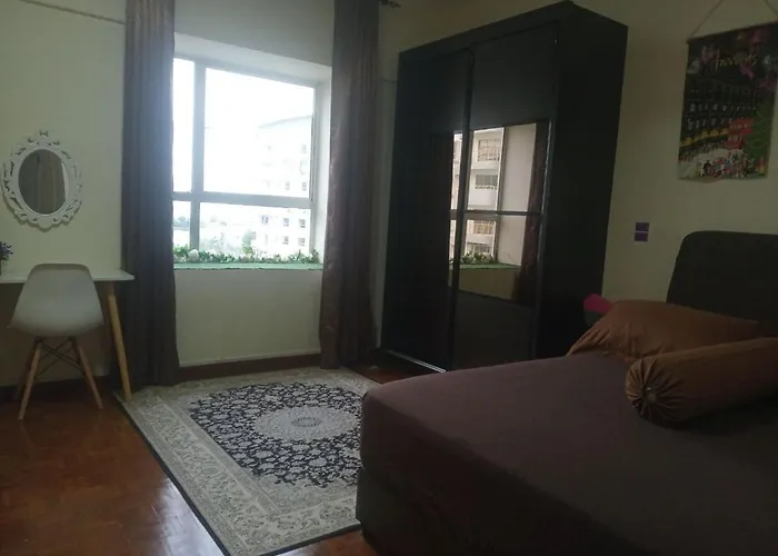 Amaryllis Guest House Pd